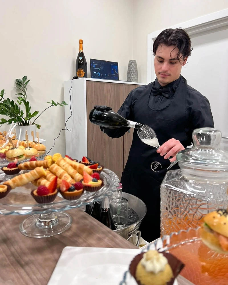 Buffet all'inaugurazione di Younion Brescia